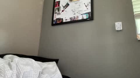 Jose online show from September 19, 2025, 8:20 pm