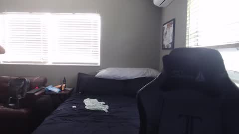 Jose online show from September 20, 2025, 6:53 pm