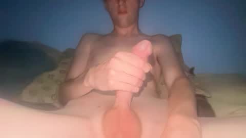 st33vze_ online show from December 23, 2025, 5:05 am