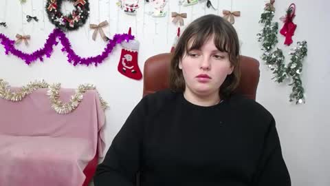 Stacey online show from December 21, 2025, 6:42 am