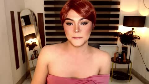 staceymoorets online show from January 18, 2025, 11:00 pm