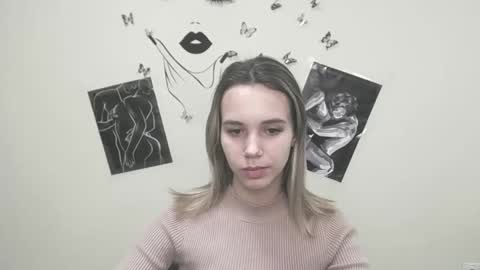 Stacy online show from December 22, 2024, 2:27 pm