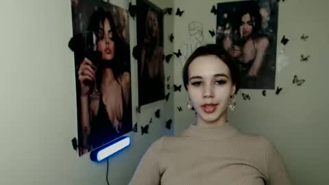 Stacy online show from November 15, 2025, 1:29 pm