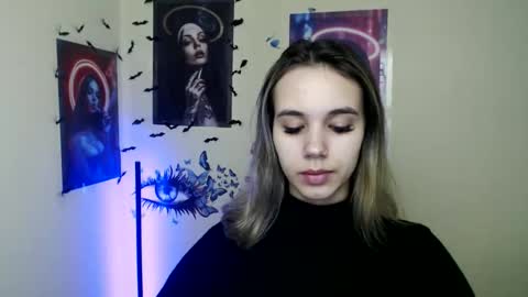 Stacy online show from November 17, 2025, 7:14 am