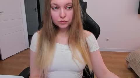 Stacy  online show from February 24, 2026, 2:26 pm