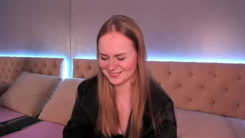 STACY online show from May 5, 2026, 8:39 pm