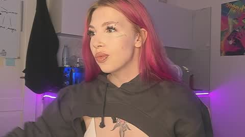 Snapshot of stacy_quinst chatting on January 19, 2025, 9:13 pm Stacy online show from January 19, 2025, 9:13 pm