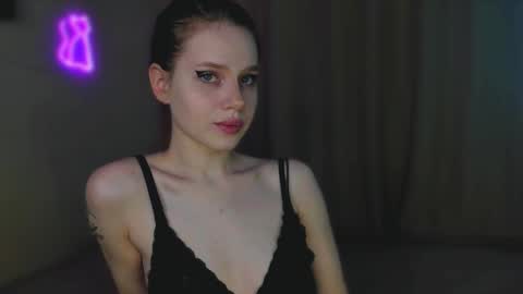 stacyloveforu online show from March 3, 2025, 5:53 am