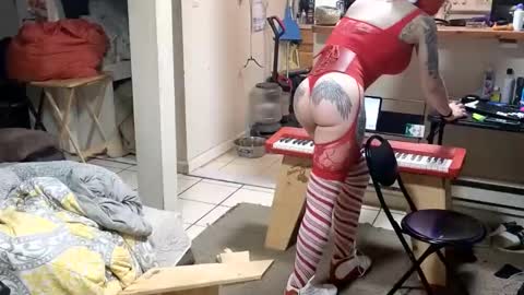 Snapshot of stacytasteme chatting on December 22, 2025, 3:25 am Submissive Slut LOVES adoration online show from December 22, 2025, 3:25 am