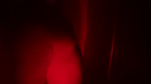 stagnextdoor online show from May 17, 2026, 3:48 am