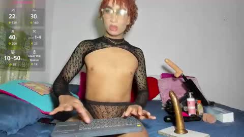 Stannly  online show from November 1, 2025, 4:14 am