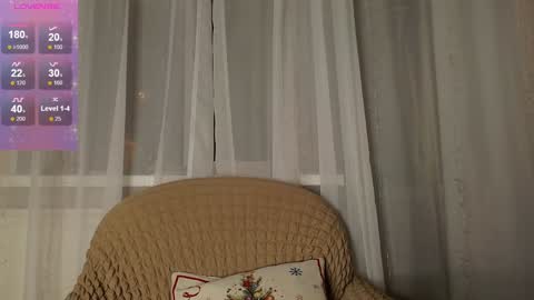 Snapshot of star_and_jane_ chatting on February 7, 2025, 5:18 pm star_and_jane_ online show from February 7, 2025, 5:18 pm