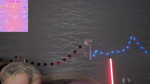 Snapshot of star_and_jane_ chatting on October 1, 2025, 4:02 pm star_and_jane_ online show from October 1, 2025, 4:02 pm