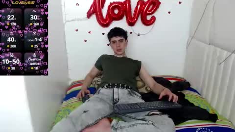 star_boyx online show from February 25, 2025, 7:58 pm