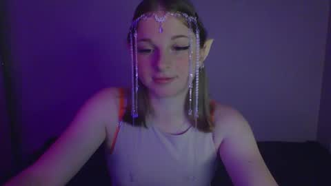 star_girlish online show from October 13, 2025, 5:57 pm