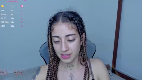 Snapshot of star_shooting chatting on November 26, 2025, 9:05 pm star_shooting online show from November 26, 2025, 9:05 pm