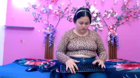 Snapshot of starfishanal21 chatting on May 25, 2026, 7:20 pm alejandra online show from May 25, 2026, 7:20 pm