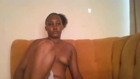 Snapshot of stargirl880271 chatting on February 22, 2025, 4:07 am isha online show from February 22, 2025, 4:07 am