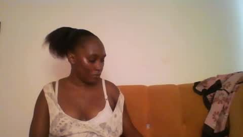 Snapshot of stargirl880271 chatting on February 28, 2025, 4:10 am isha online show from February 28, 2025, 4:10 am