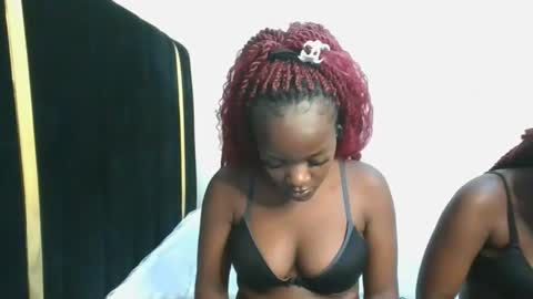 Snapshot of stargirl_lia chatting on November 11, 2025, 6:19 pm lia online show from November 11, 2025, 6:19 pm