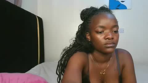 lia online show from December 17, 2025, 6:30 am