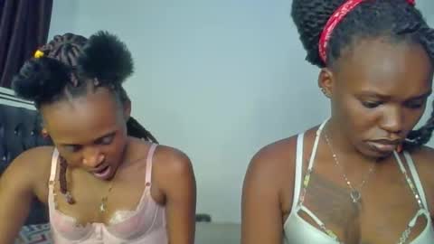 starlight_c online show from October 25, 2025, 6:35 pm