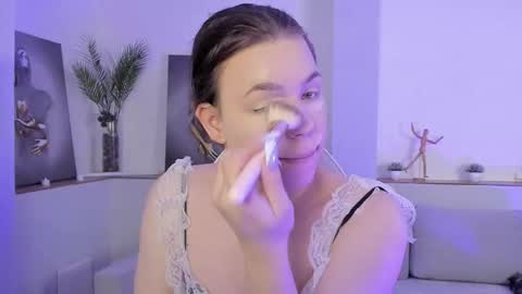 Snapshot of starlight_madison chatting on February 10, 2026, 2:04 am Madison online show from February 10, 2026, 2:04 am