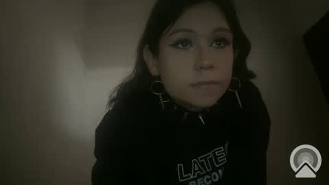 starmoonly online show from February 10, 2025, 10:19 pm