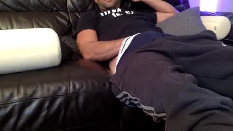 Starpizzle online show from October 25, 2025, 9:42 pm