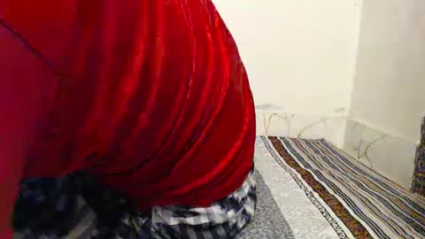 StarryWhispers online show from June 5, 2026, 10:10 am