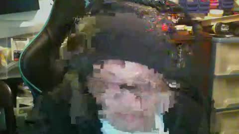 Snapshot of stavrounicholaas19 chatting on September 24, 2025, 10:40 am stavrounicholaas online show from September 24, 2025, 10:40 am