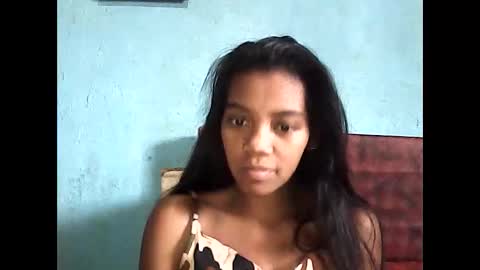 Malicia online show from October 17, 2025, 6:49 am