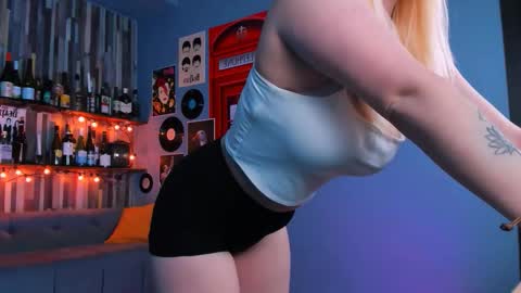 Snapshot of stef_nicks chatting on November 25, 2025, 9:09 am stef_nicks online show from November 25, 2025, 9:09 am