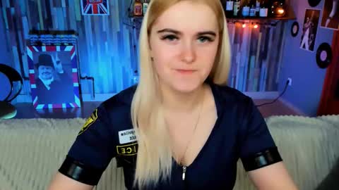 Snapshot of stef_nicks chatting on February 15, 2026, 9:19 am stef_nicks online show from February 15, 2026, 9:19 am