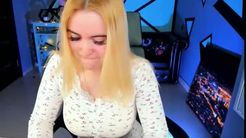 Snapshot of stef_nicks chatting on February 21, 2026, 9:10 am stef_nicks online show from February 21, 2026, 9:10 am