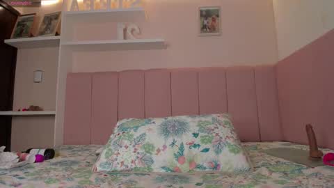 Snapshot of stefaagomez chatting on February 5, 2026, 10:42 am Stefa Gomez online show from February 5, 2026, 10:42 am