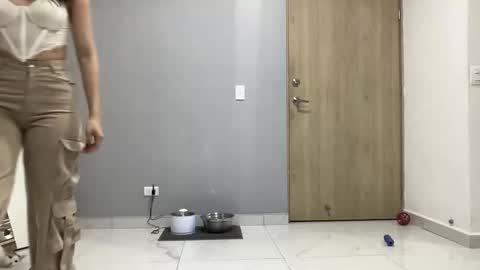 Snapshot of stefaagomez chatting on February 20, 2026, 12:18 am Stefa Gomez online show from February 20, 2026, 12:18 am