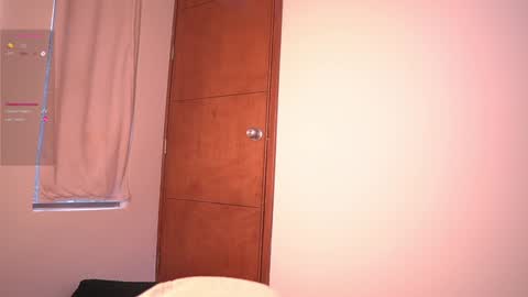 Stafania 3 online show from January 8, 2025, 11:54 am