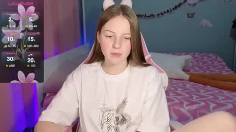 Snapshot of stefaniyaaa chatting on October 7, 2025, 6:27 pm stefa online show from October 7, 2025, 6:27 pm