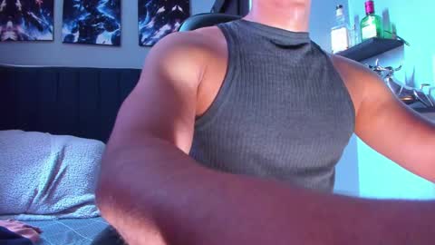 Stefann Salvatore online show from September 26, 2025, 1:26 pm