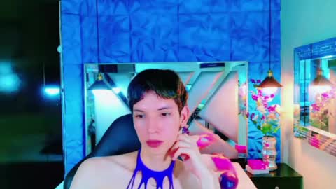 Snapshot of stefany_piink chatting on May 10, 2026, 4:34 pm stefany piink online show from May 10, 2026, 4:34 pm