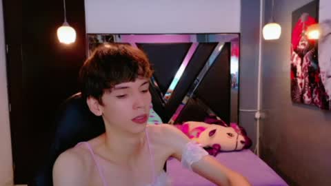 Snapshot of stefany_piink chatting on June 8, 2026, 12:49 pm stefany piink online show from June 8, 2026, 12:49 pm
