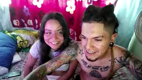 Snapshot of steffandjoshh420 chatting on January 9, 2026, 9:27 pm steffandjoshh420 online show from January 9, 2026, 9:27 pm