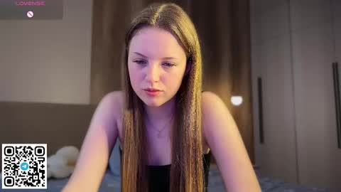 STEFI  Streams every day from 10 PM GTM1  online show from May 11, 2026, 3:23 am