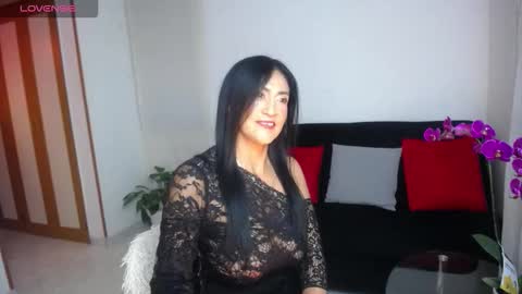 Snapshot of steffy_31 chatting on November 27, 2025, 2:24 am Steffy online show from November 27, 2025, 2:24 am