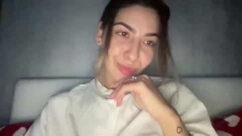 Snapshot of stefy_glow chatting on December 2, 2025, 10:38 pm stefy_glow online show from December 2, 2025, 10:38 pm