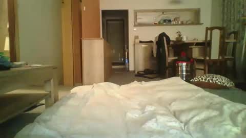 Snapshot of steki038434 chatting on April 18, 2026, 7:29 pm steki038434 online show from April 18, 2026, 7:29 pm