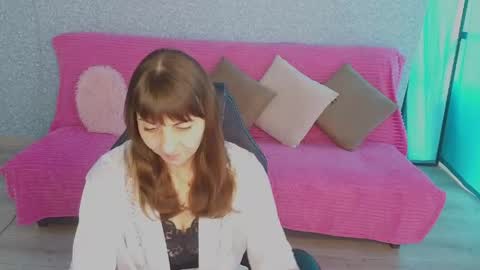 Stela online show from May 21, 2026, 9:49 am