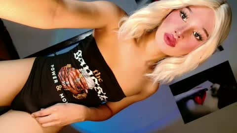 Snapshot of stella_bigload69 chatting on June 30, 2026, 12:11 am stella_bigload69 online show from June 30, 2026, 12:11 am