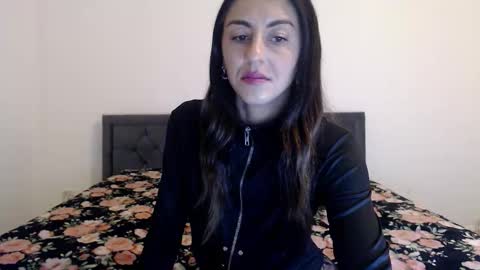 Snapshot of stella_john chatting on September 16, 2025, 5:08 am Stella John online show from September 16, 2025, 5:08 am